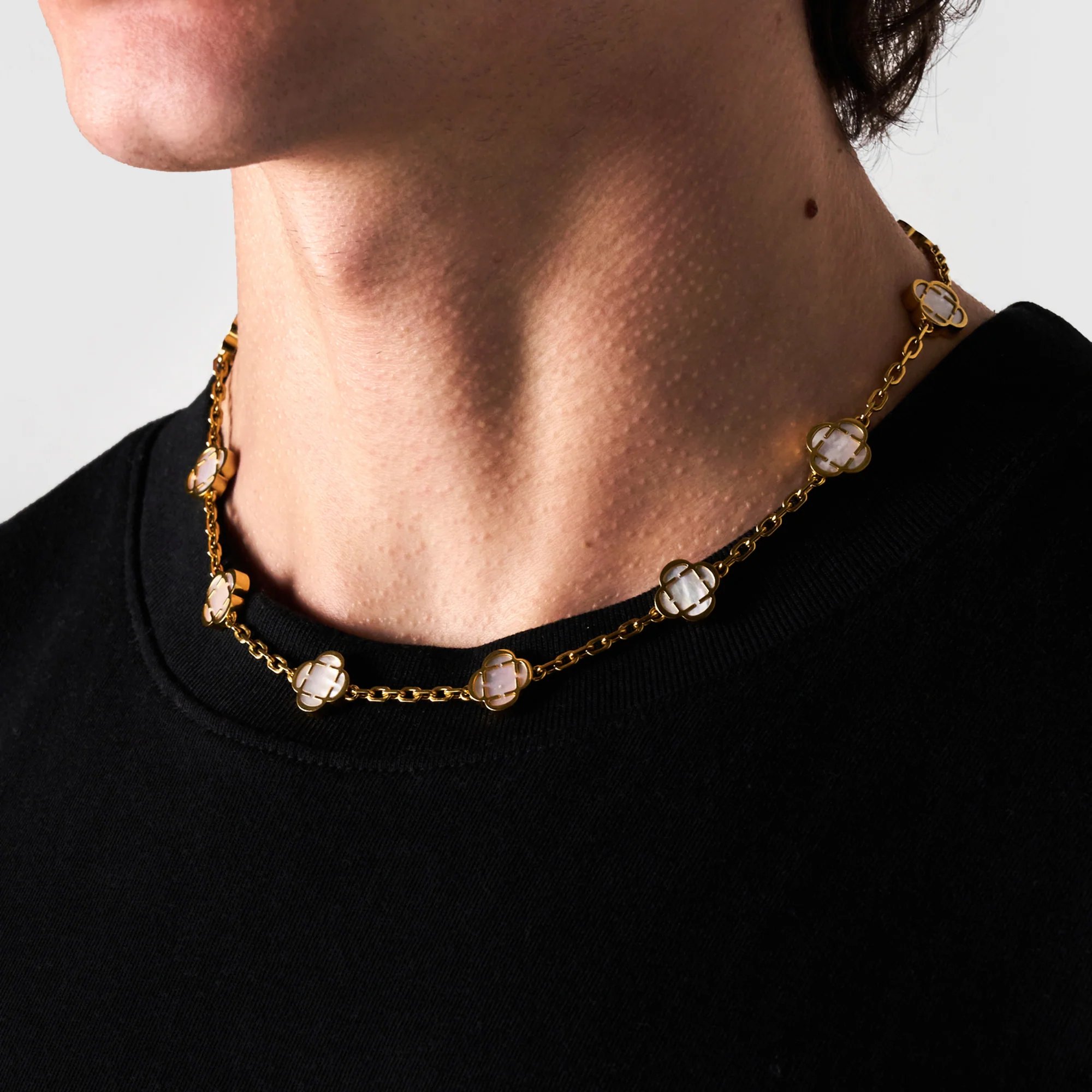 White Clover Stone Necklace (Gold) - Image 3